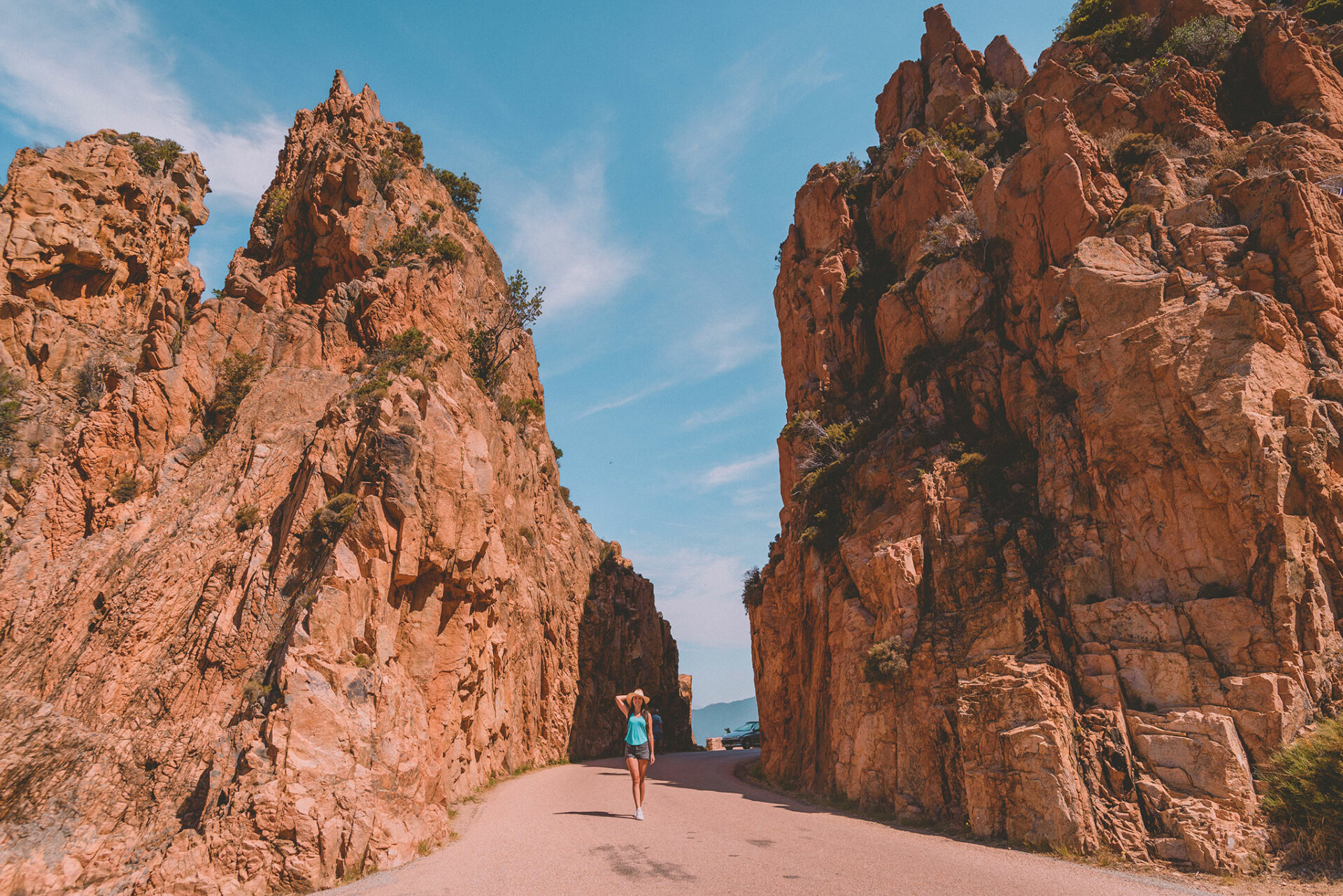 Visiter les calanques de Piana en voiture